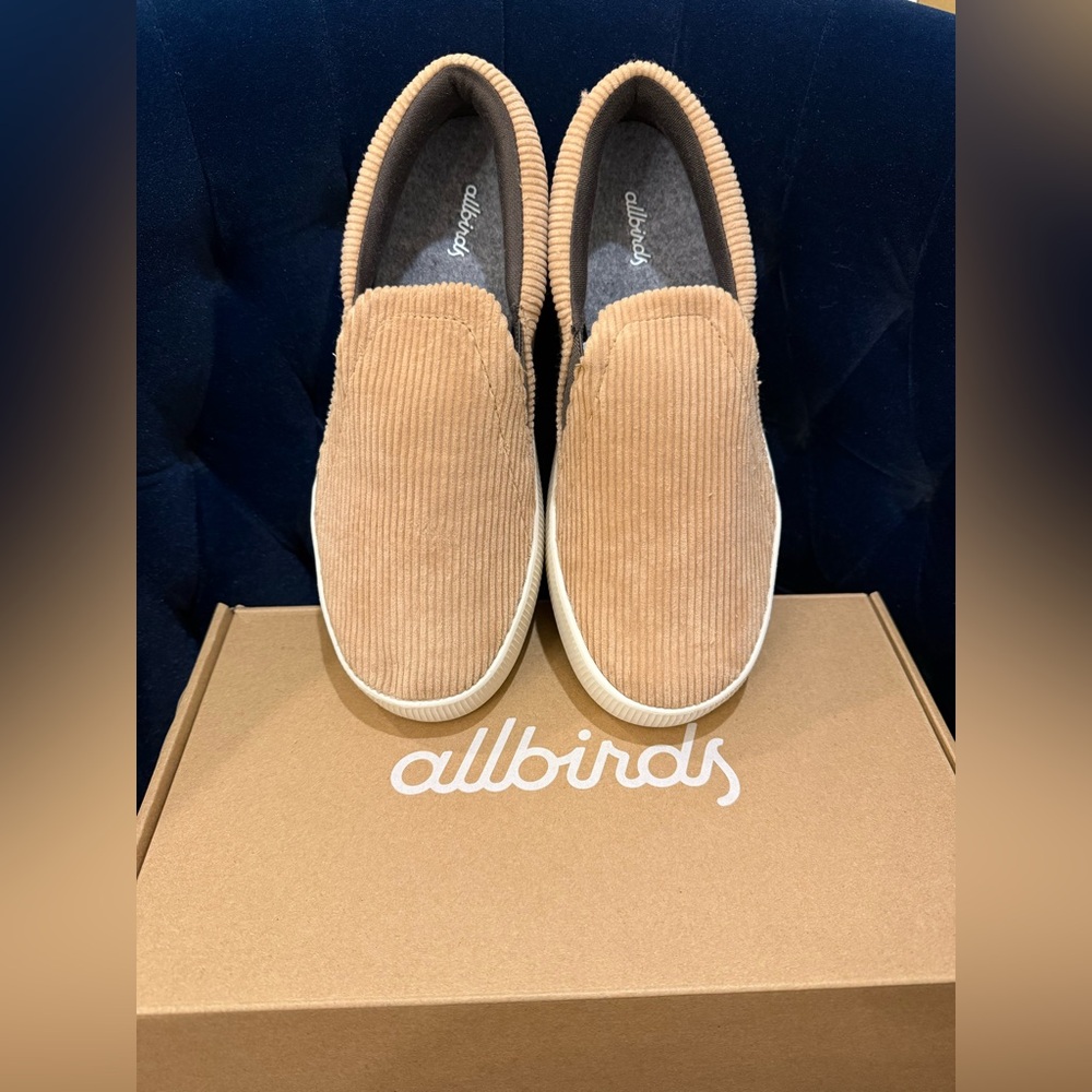 NIB allbirds Corduroy Lounger Lift Slip-On Shoes in Beige